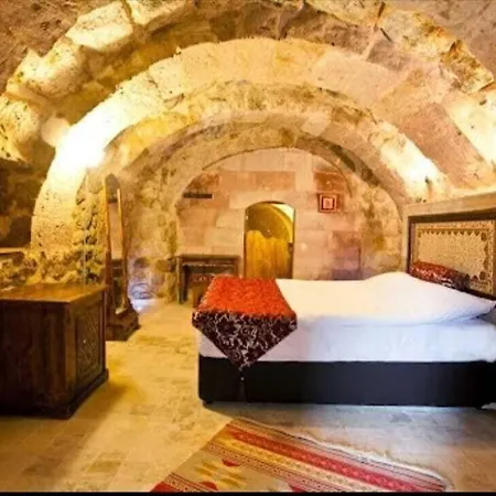 Monte Cappa Cave House B&B 어굽