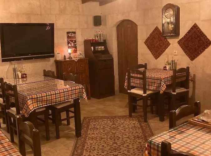 Monte Cappa Cave House Alojamento de Acomodação e Pequeno-almoço Ürgüp