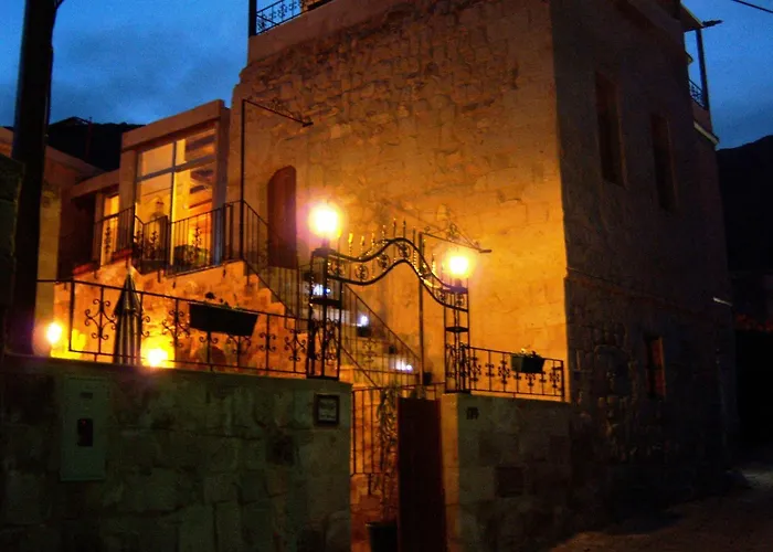 Alojamento de Acomodação e Pequeno-almoço Monte Cappa Cave House Ürgüp