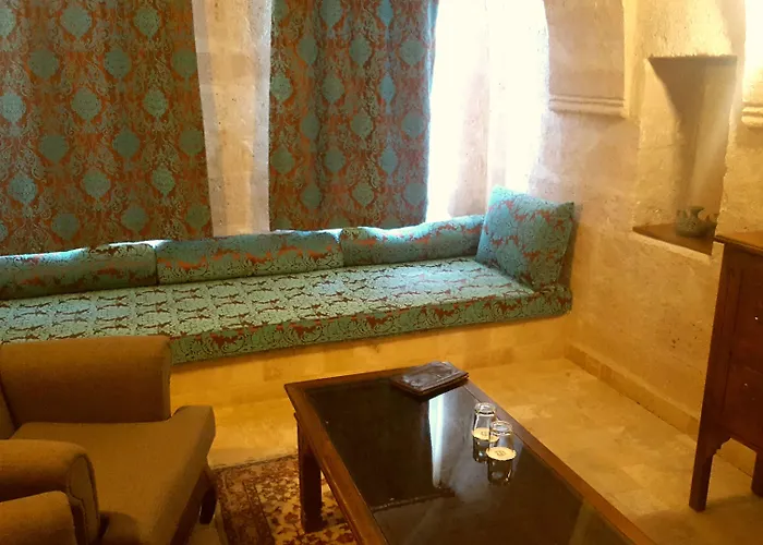 Alojamento de Acomodação e Pequeno-almoço Monte Cappa Cave House 4*