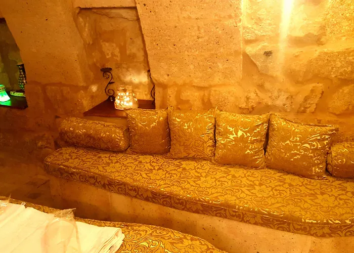 Monte Cappa Cave House 4*