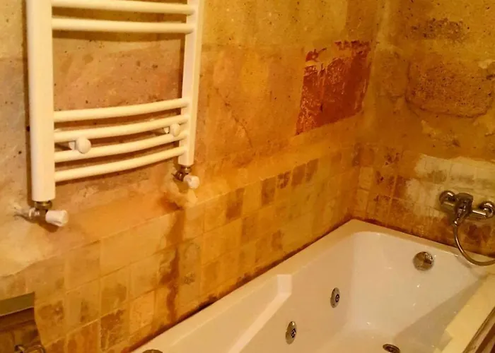 Monte Cappa Cave House Alojamento de Acomodação e Pequeno-almoço 4*