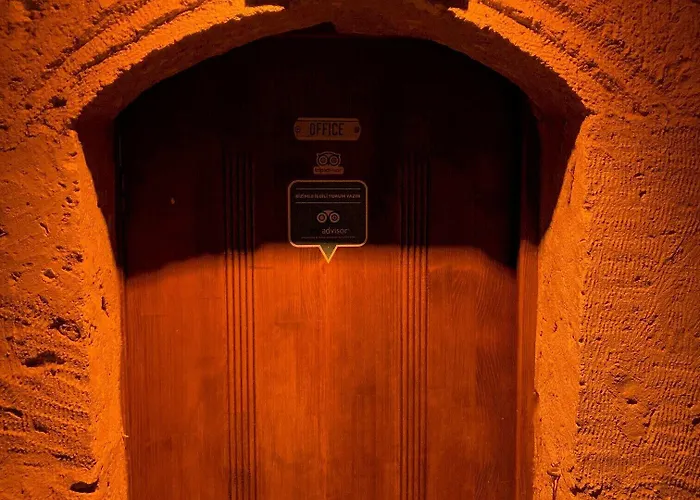 Monte Cappa Cave House 4*