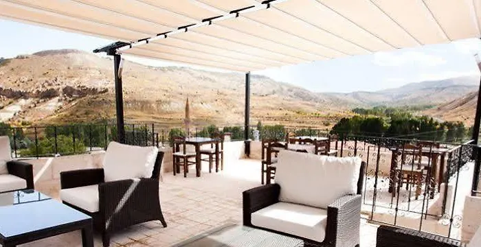 Alojamento de Acomodação e Pequeno-almoço Monte Cappa Cave House 4*